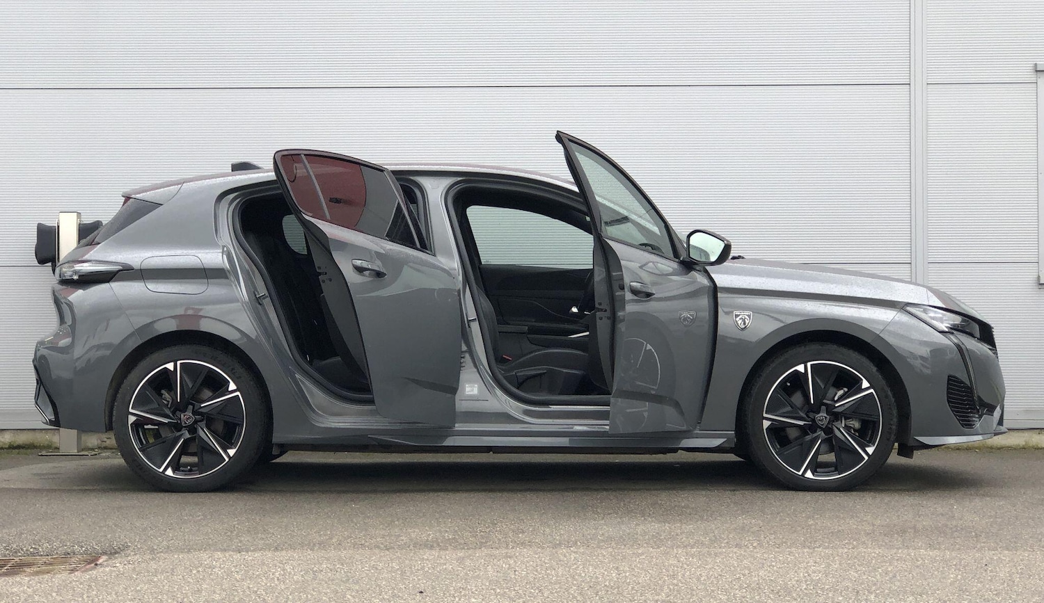 Used Peugeot 308 2023 for sale - 77908482: Photo 9