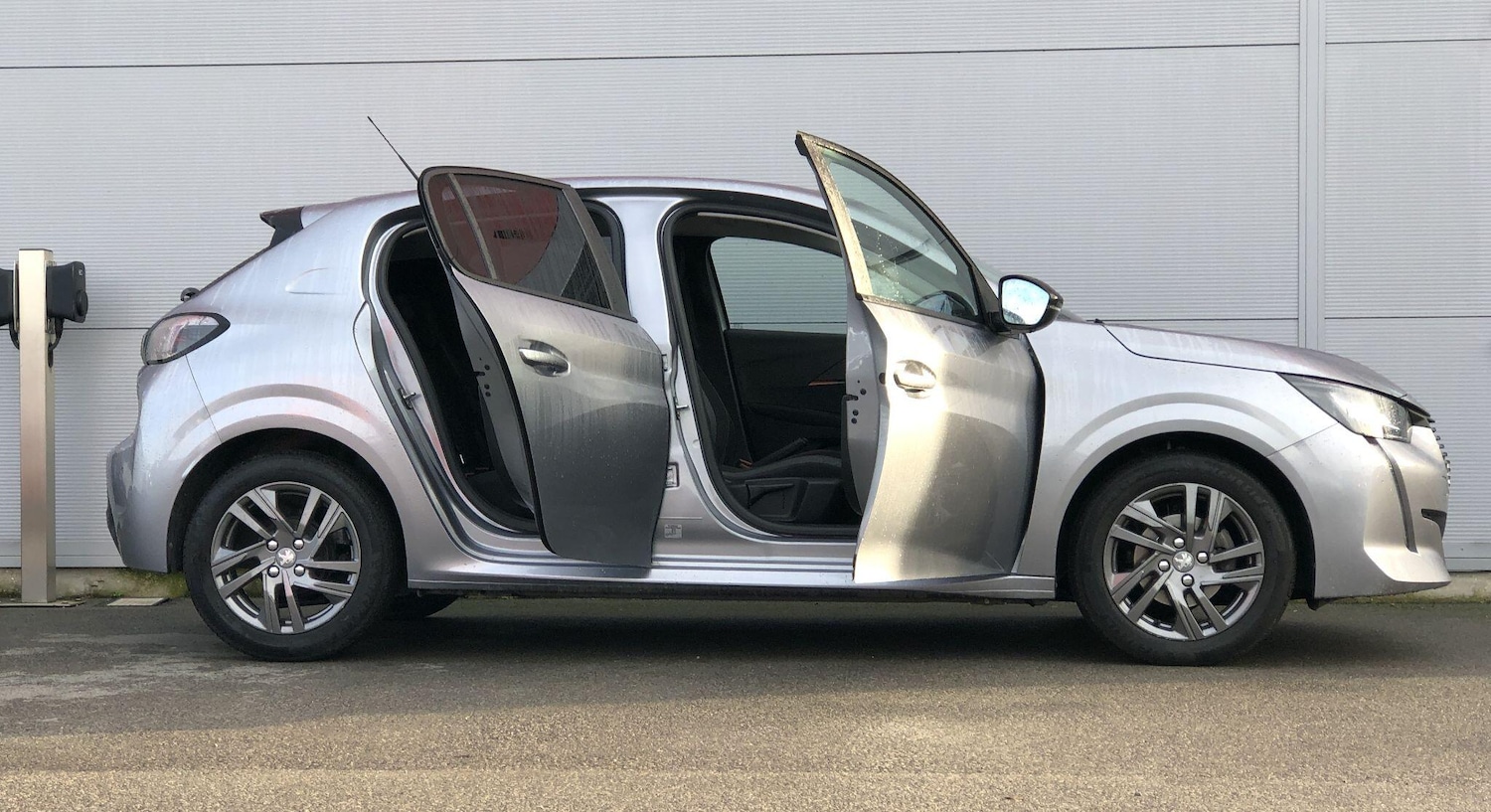 Used Peugeot 208 2022 for sale - 76714317: Photo 10