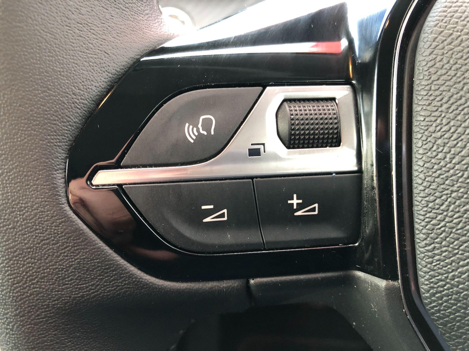 Used Peugeot 208 2022 for sale - 76714317: Photo 27