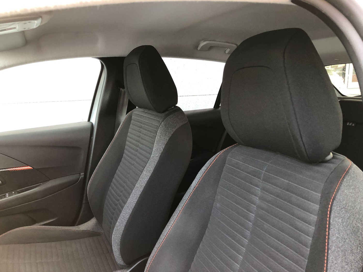 Used Peugeot 208 2022 for sale - 76714317: Photo 40