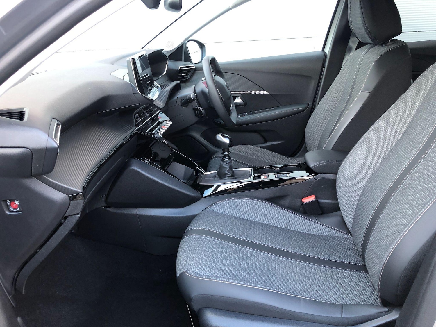 Used Peugeot 208 2024 for sale - 77090880: Photo 13