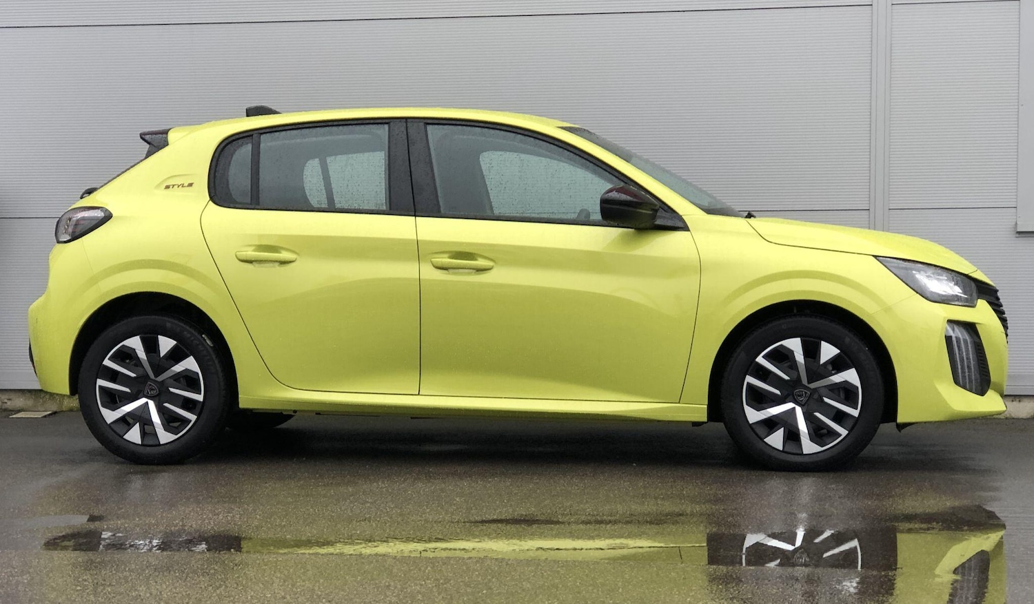 Used Peugeot 208 2025 for sale - 76512861: Photo 10