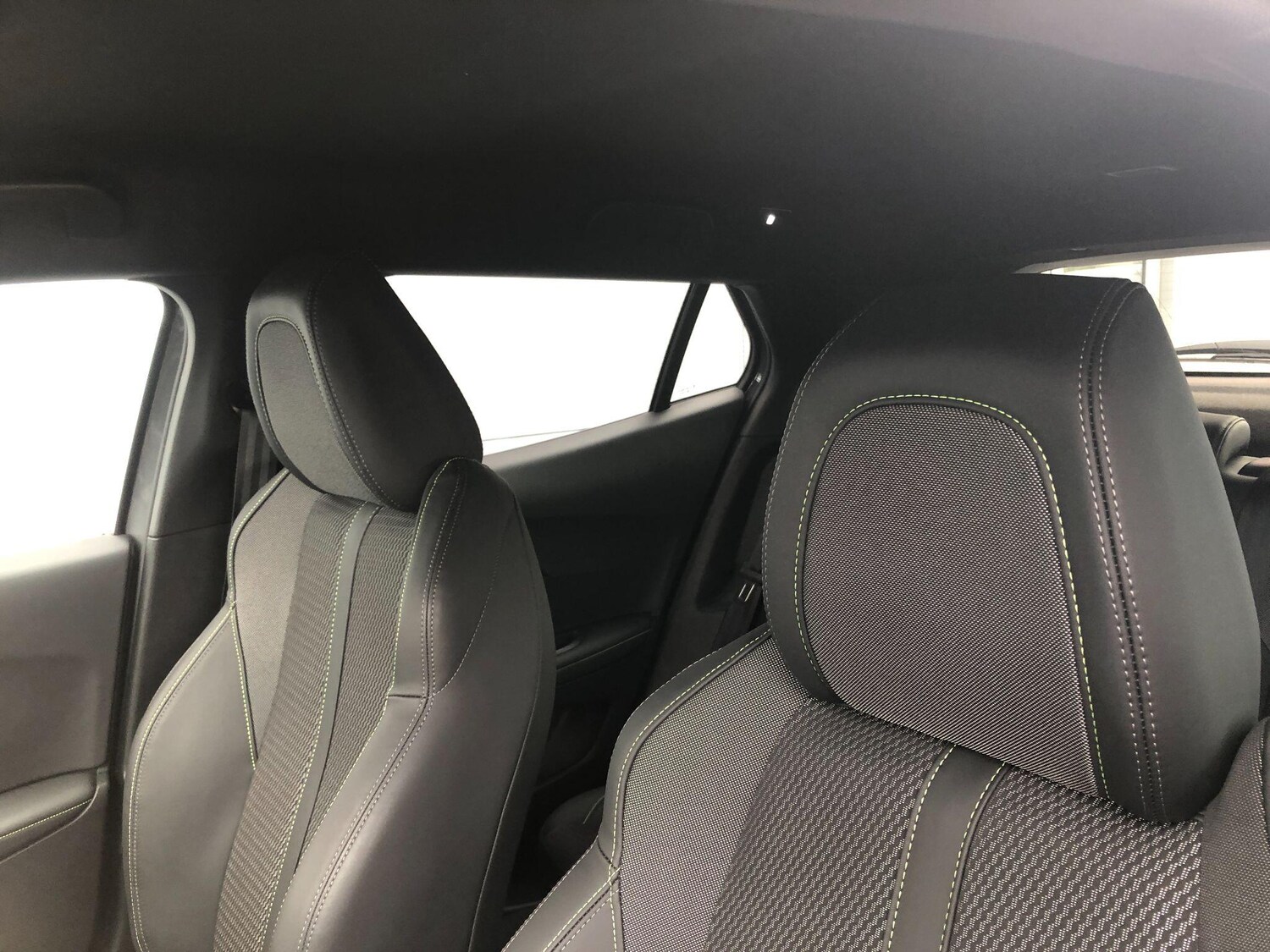 Used Peugeot 2008 2024 for sale - 75839211: Photo 18