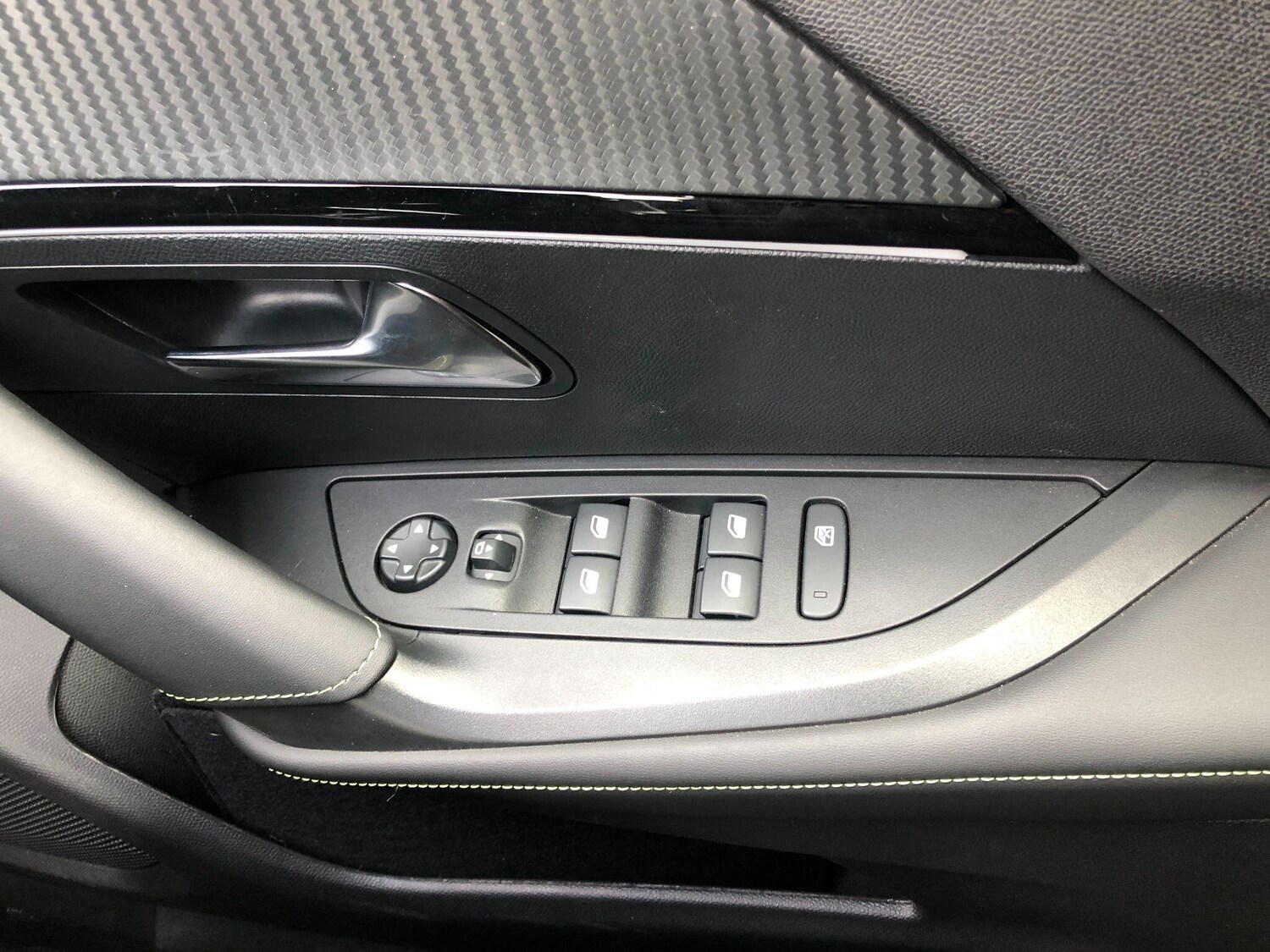 Used Peugeot 2008 2024 for sale - 75839211: Photo 22