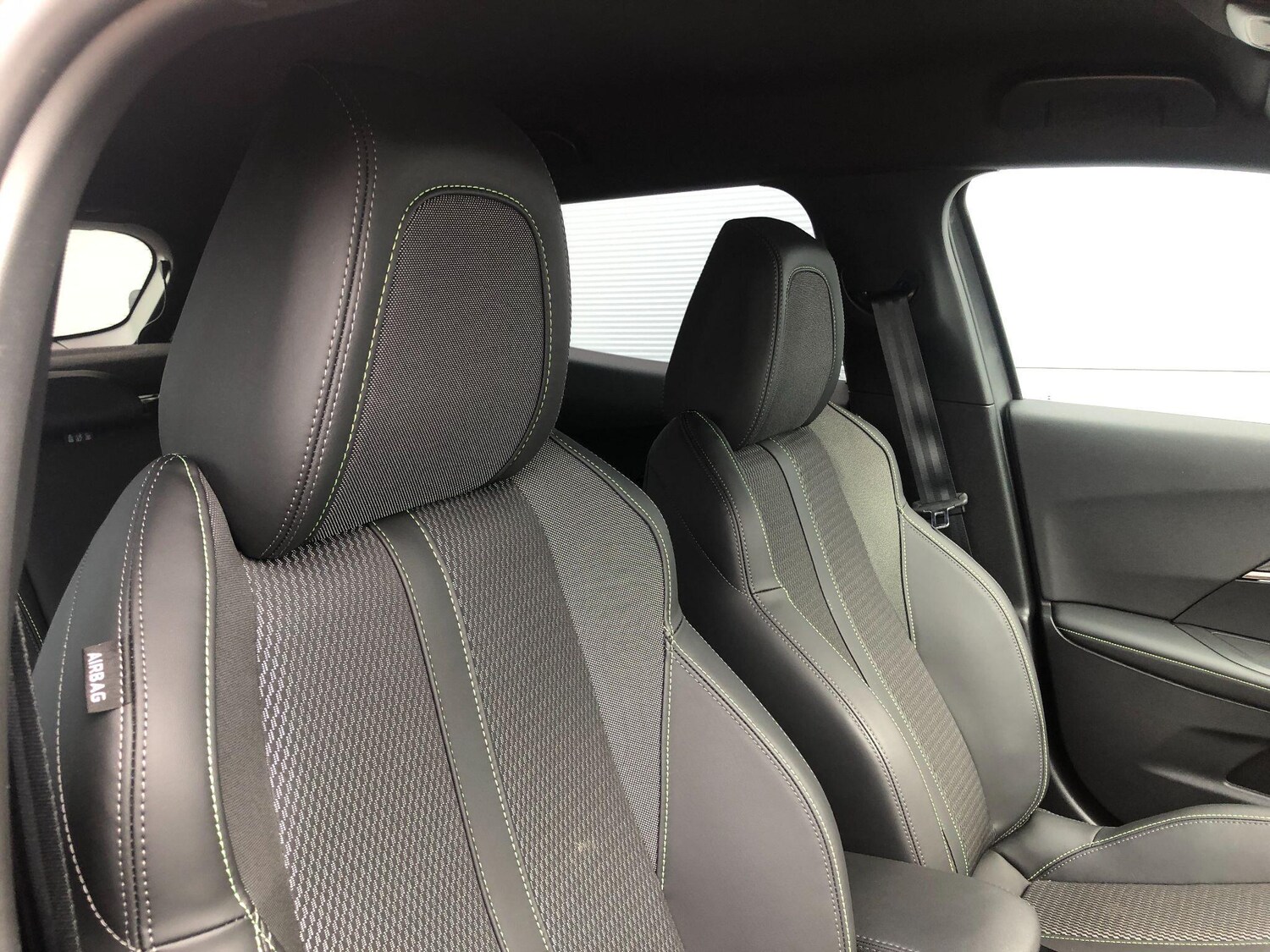 Used Peugeot 2008 2024 for sale - 75839211: Photo 30