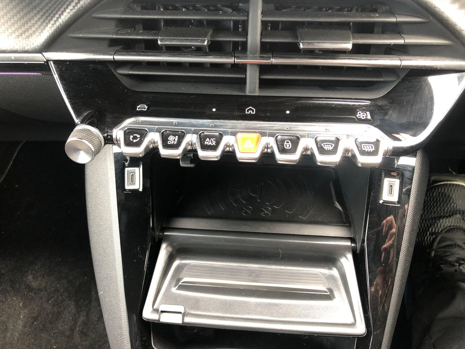 Used Peugeot 2008 2024 for sale - 75839211: Photo 49