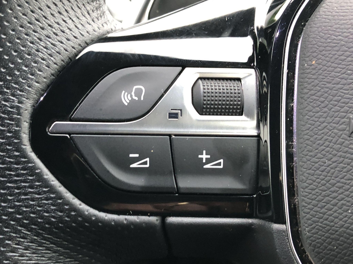 Used Peugeot 3008 2021 for sale - 77091198: Photo 23