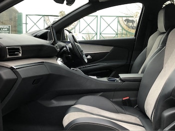 Used Peugeot 3008 2021 for sale - 77091198: Photo