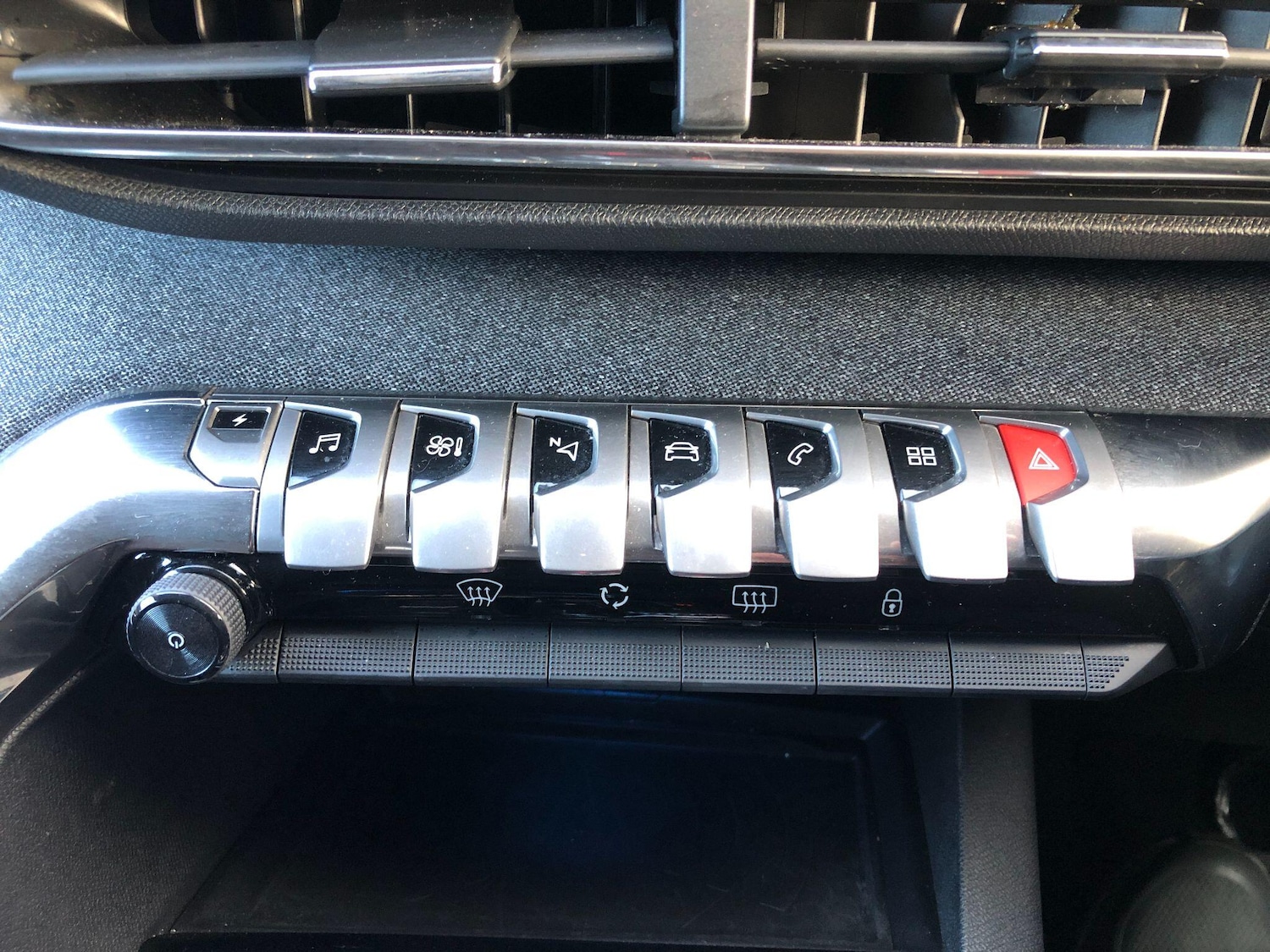 Used Peugeot 3008 2021 for sale - 77081554: Photo 54