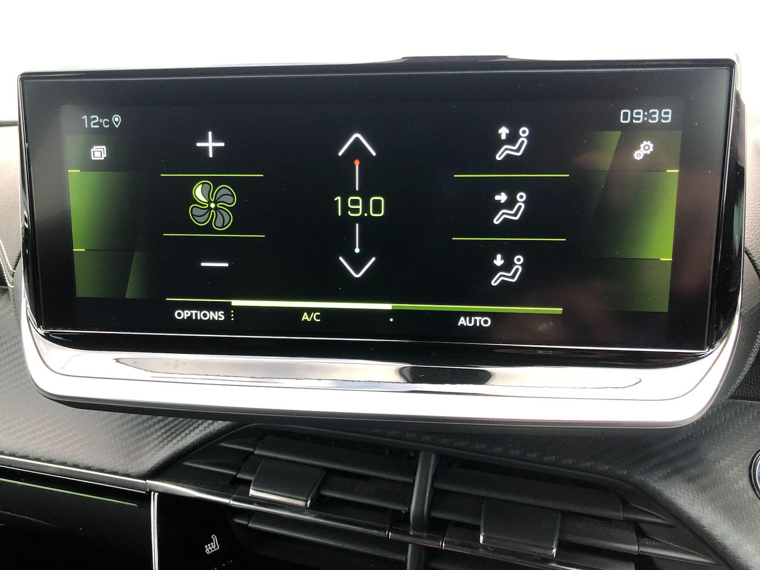 Used Peugeot 2008 2022 for sale - 77625237: Photo 35