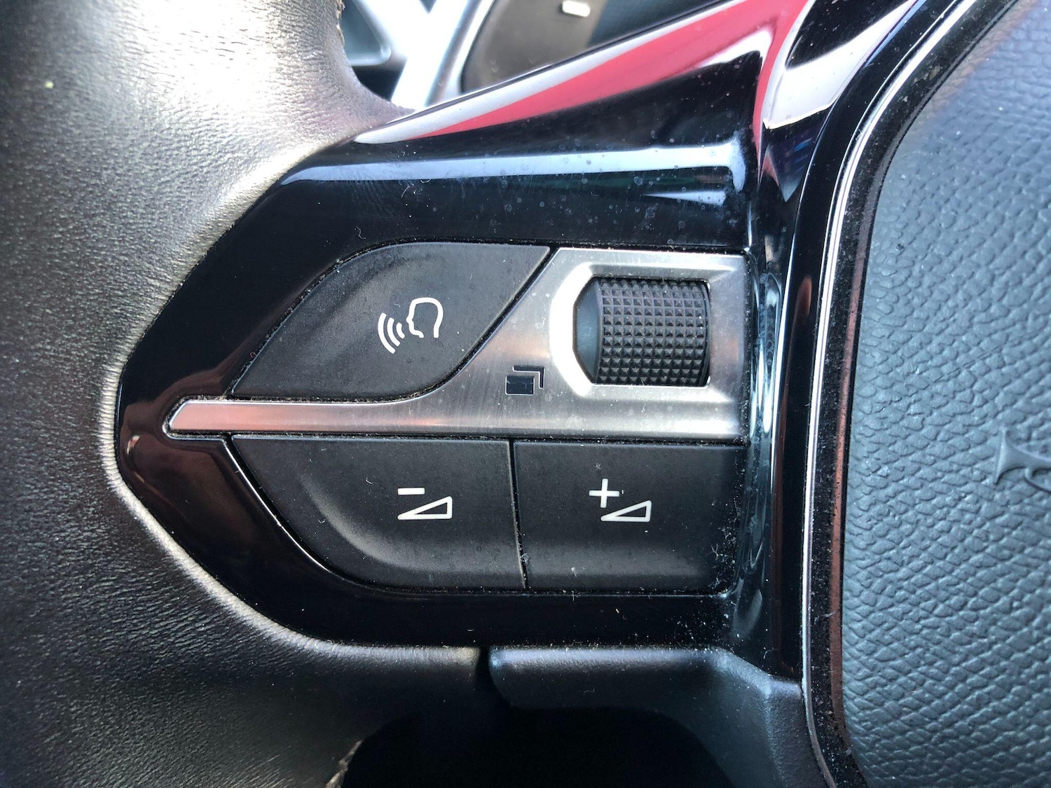 Used Peugeot 3008 2020 for sale - 76072340: Photo 31