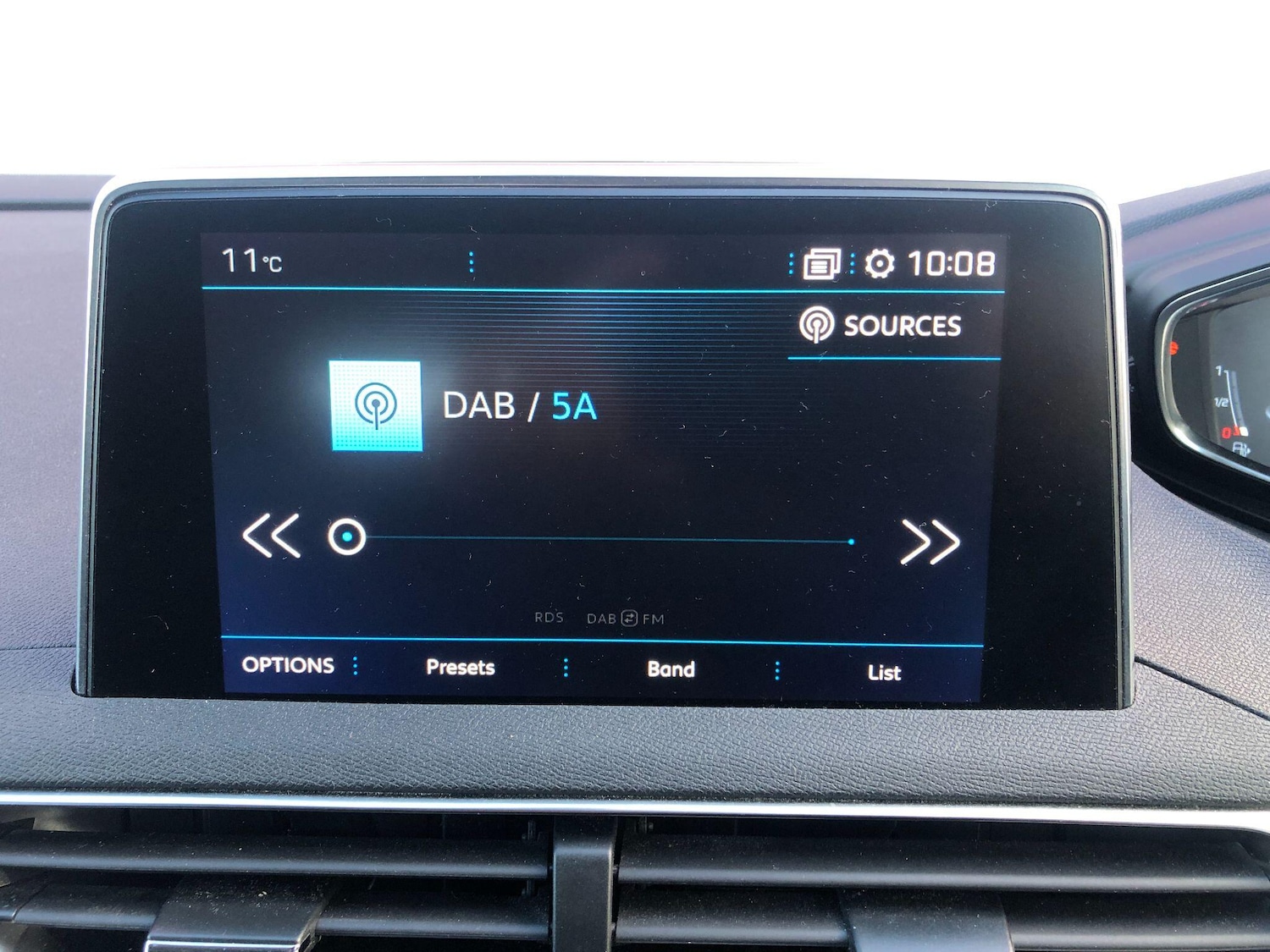Used Peugeot 3008 2020 for sale - 76072340: Photo 37