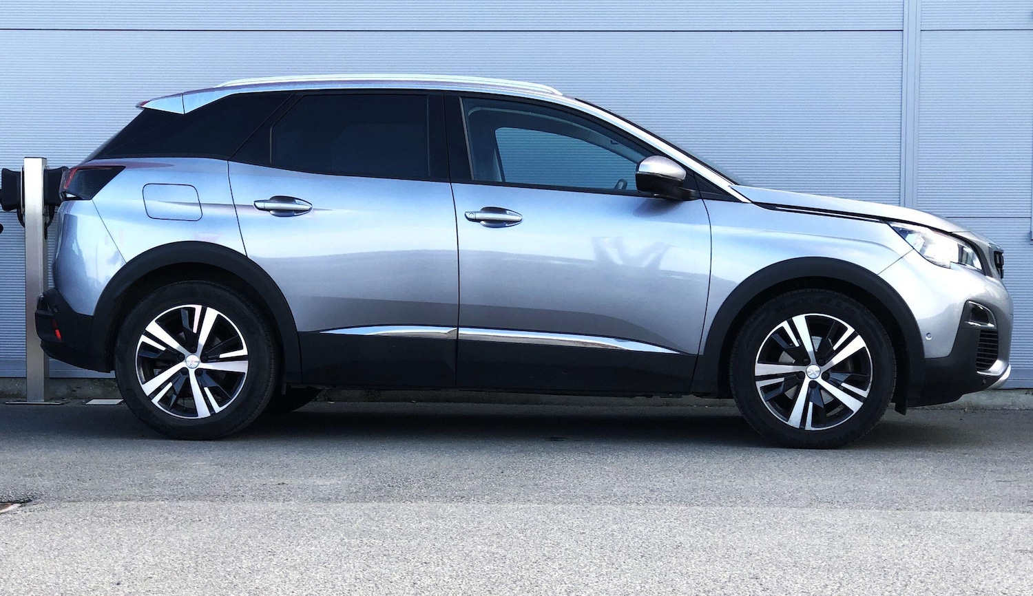 Used Peugeot 3008 2020 for sale - 76072340: Photo 9