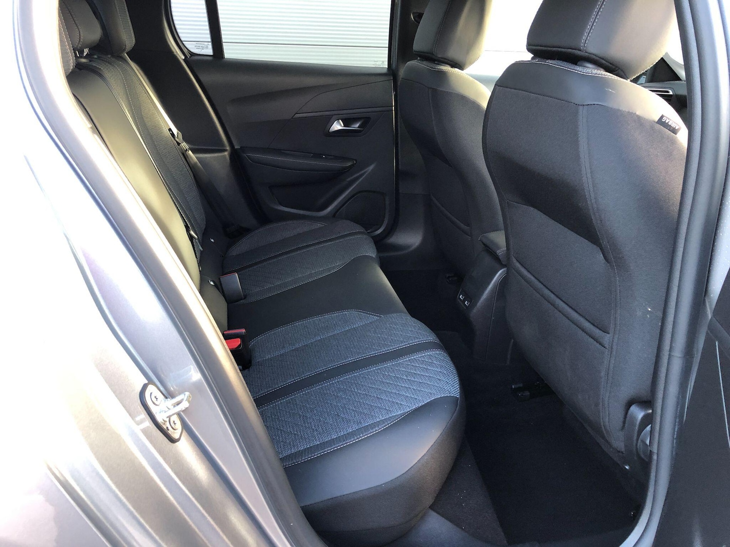 Used Peugeot E-208 2024 for sale - 76550550: Photo 20