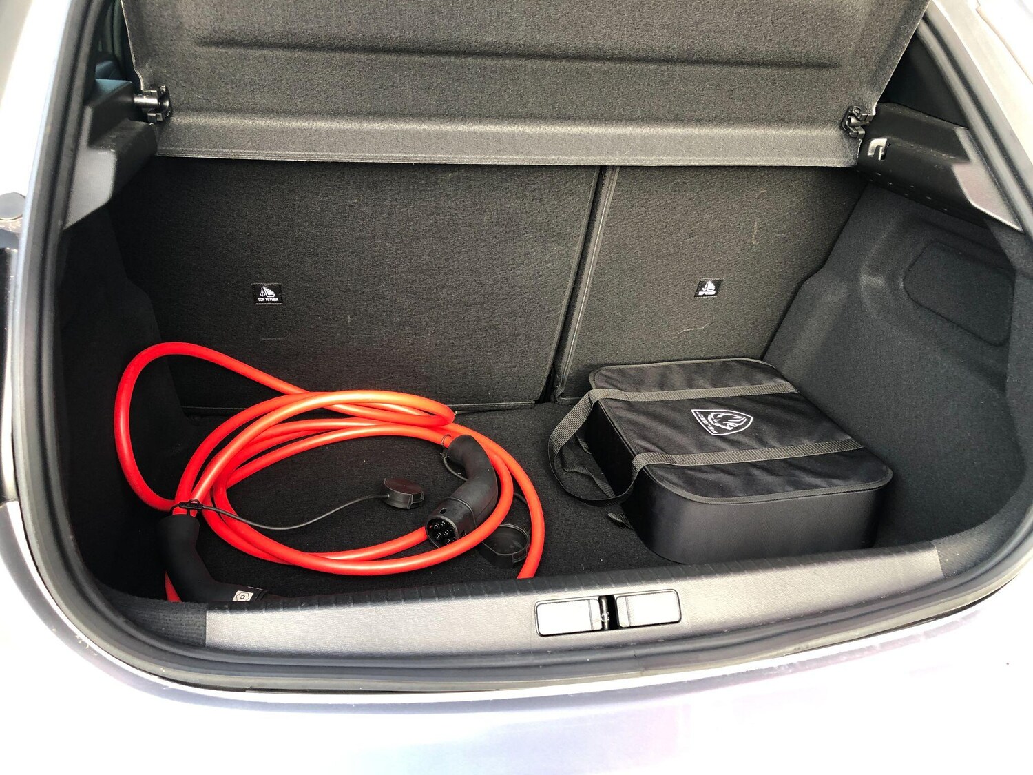 Used Peugeot E-208 2024 for sale - 76550550: Photo 41