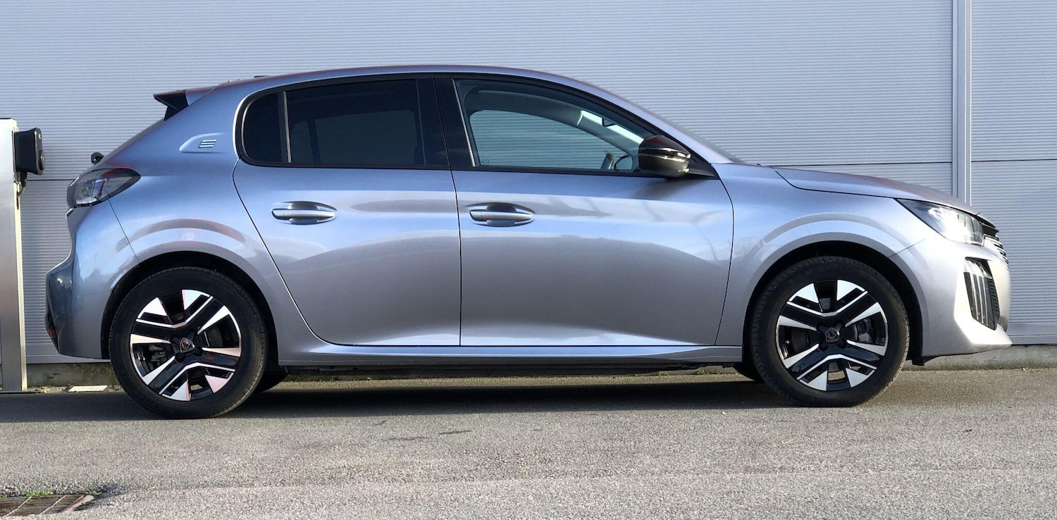 Used Peugeot E-208 2024 for sale - 76550550: Photo 9