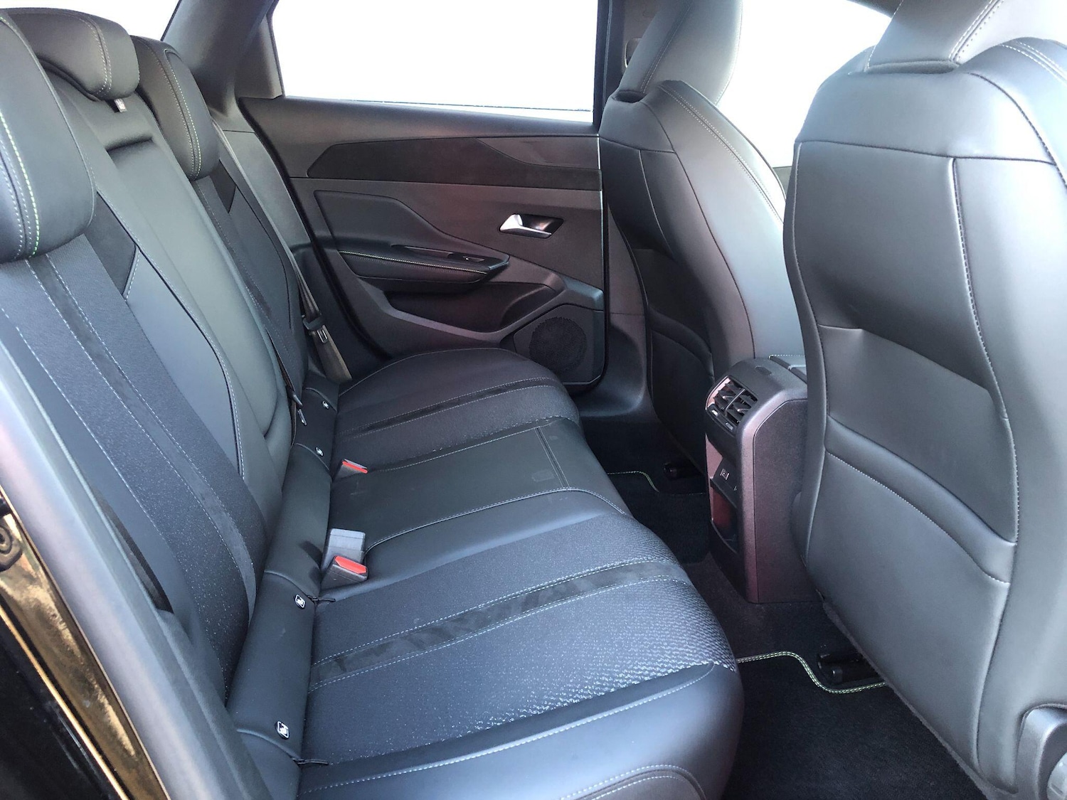 Used Peugeot 308 SW 2025 for sale - 76989694: Photo 25