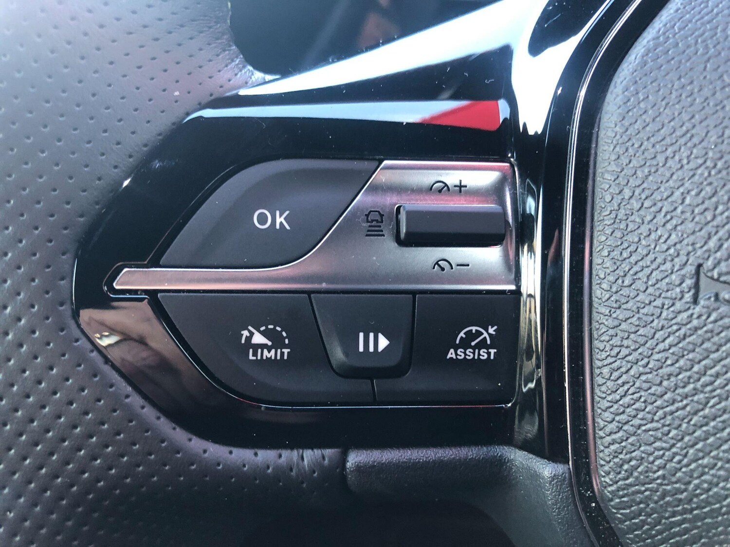 Used Peugeot 308 SW 2025 for sale - 76989694: Photo 30