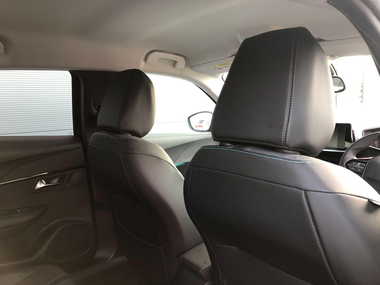 Used Peugeot E-2008 2021 for sale - 76714609: Photo 24