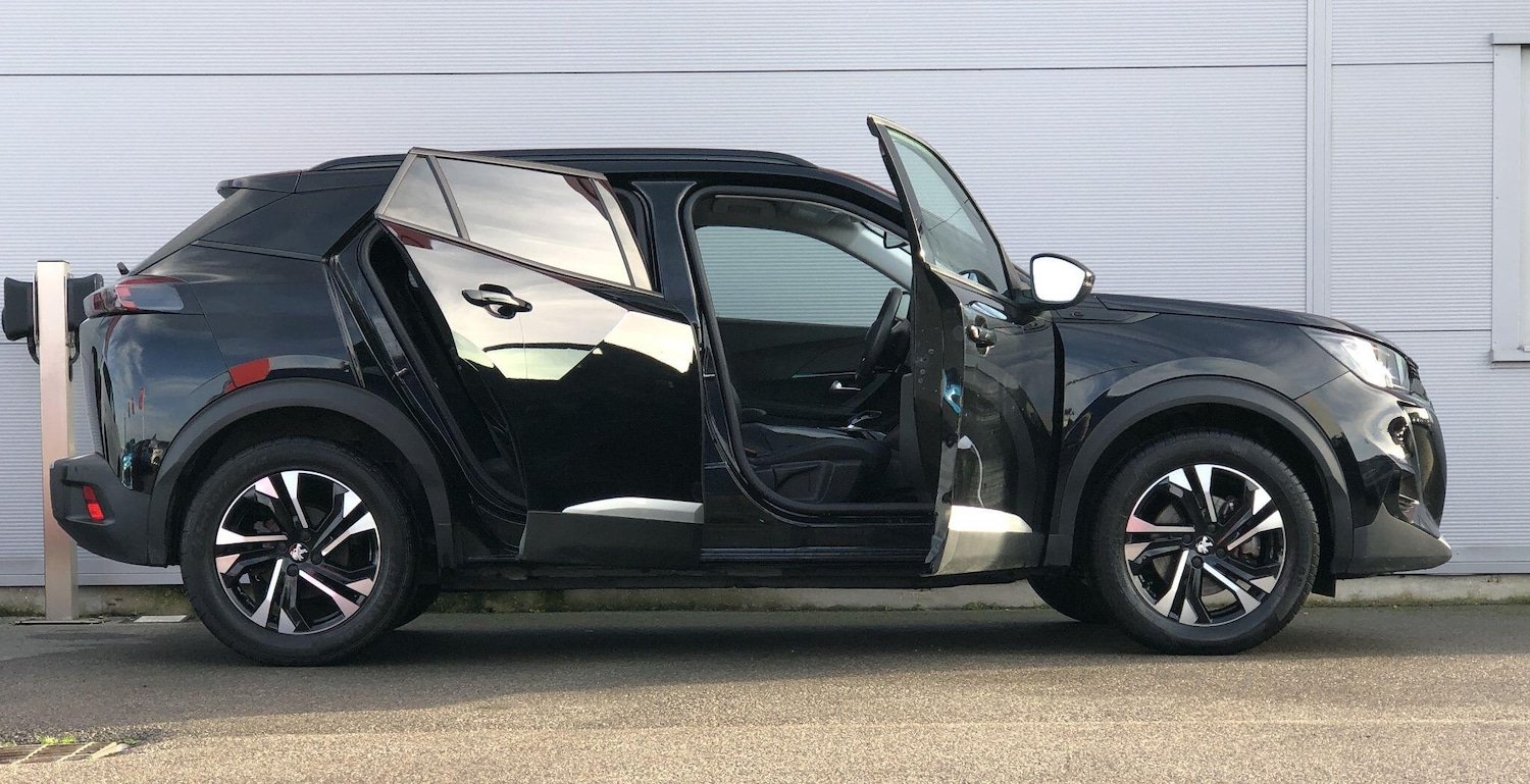 Used Peugeot E-2008 2021 for sale - 76714609: Photo 9