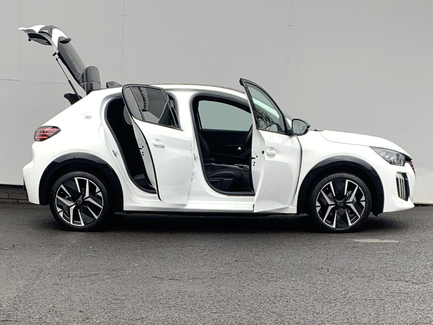 Used Peugeot 208 2024 for sale - 77510007: Photo 12