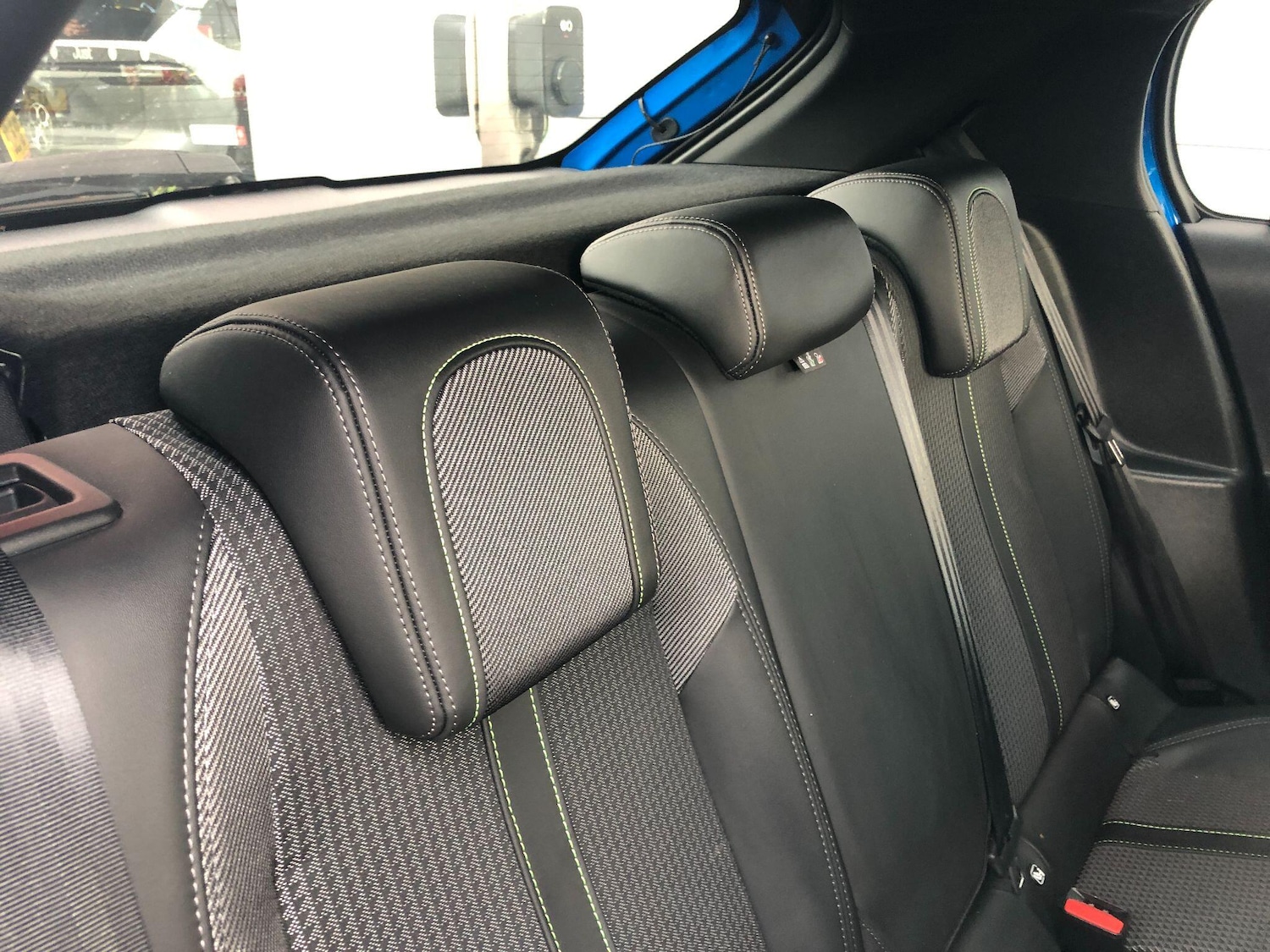 Used Peugeot E-208 2022 for sale - 76060226: Photo 30
