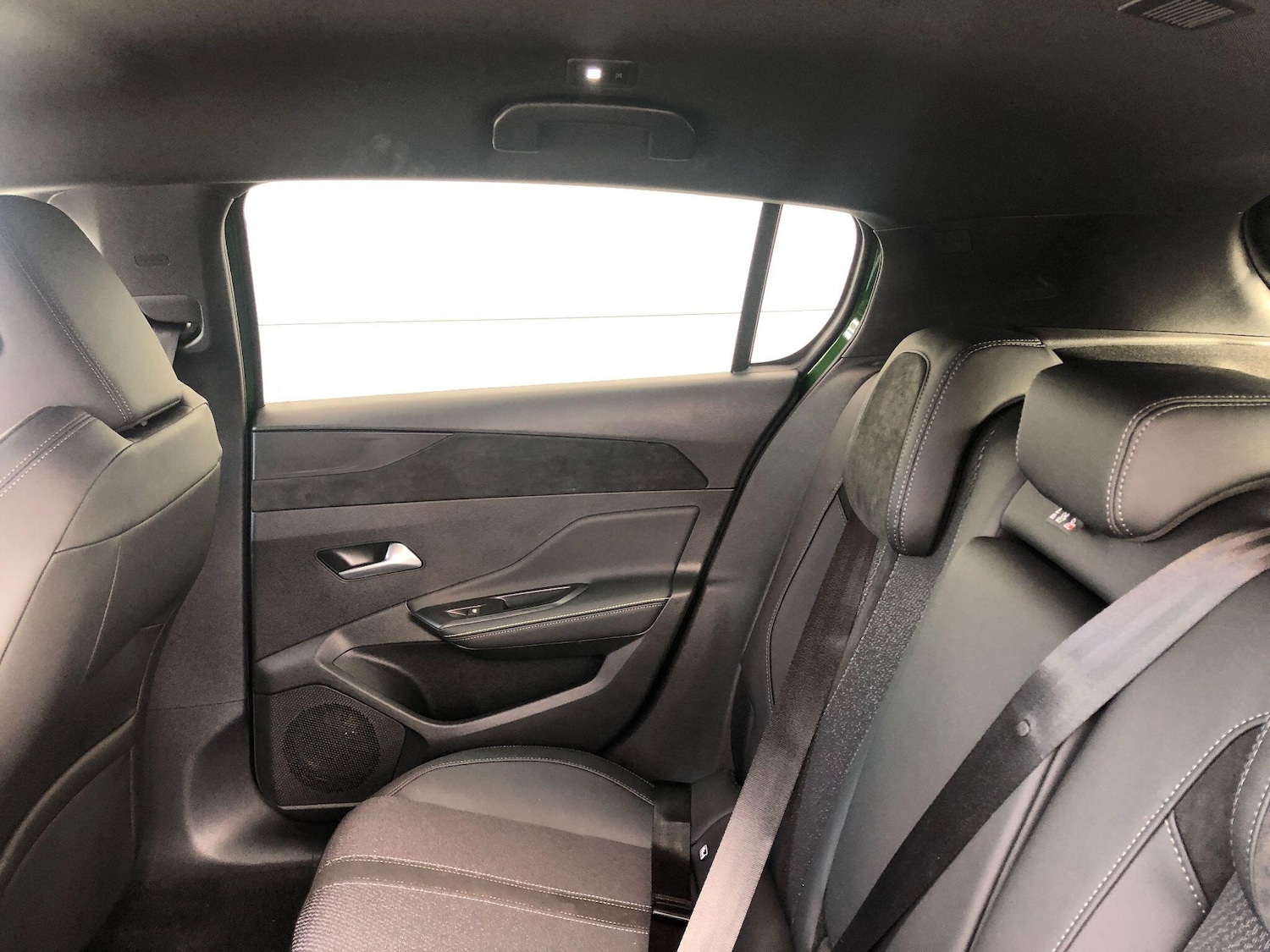 Used Peugeot 308 2024 for sale - 75966043: Photo 16