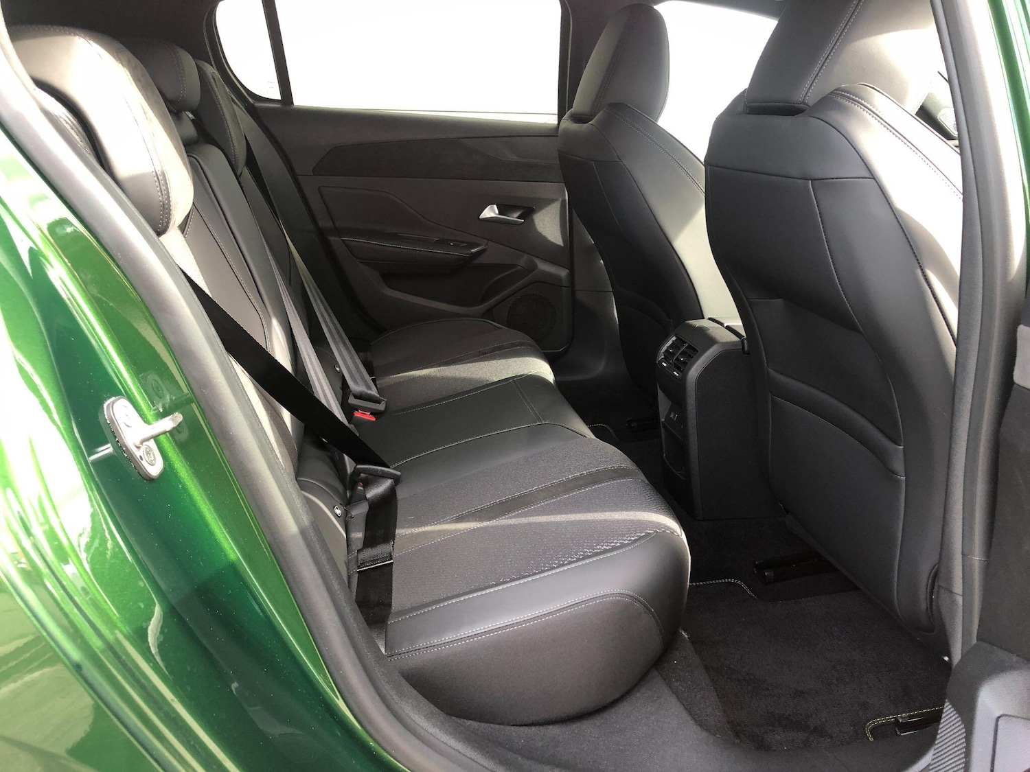 Used Peugeot 308 2024 for sale - 75966043: Photo 24