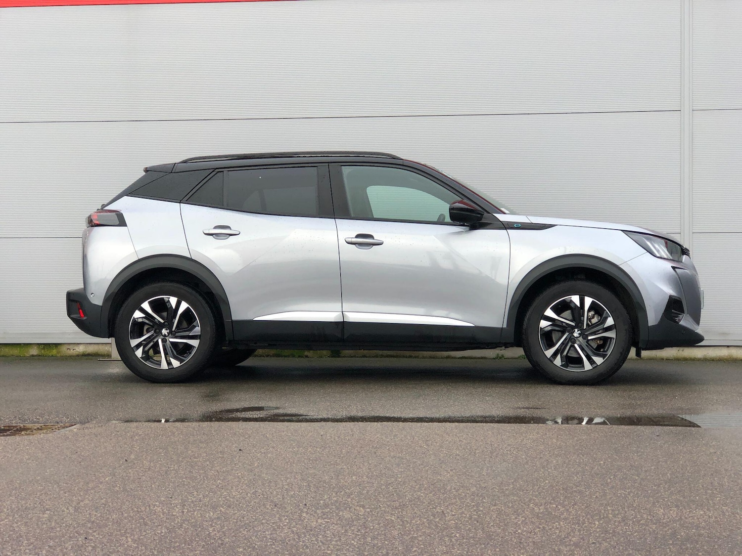 Used Peugeot E-2008 2021 for sale - 77411994: Photo 10