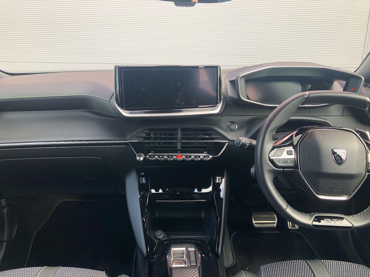 Used Peugeot 2008 2024 for sale - 76072255: Photo 9