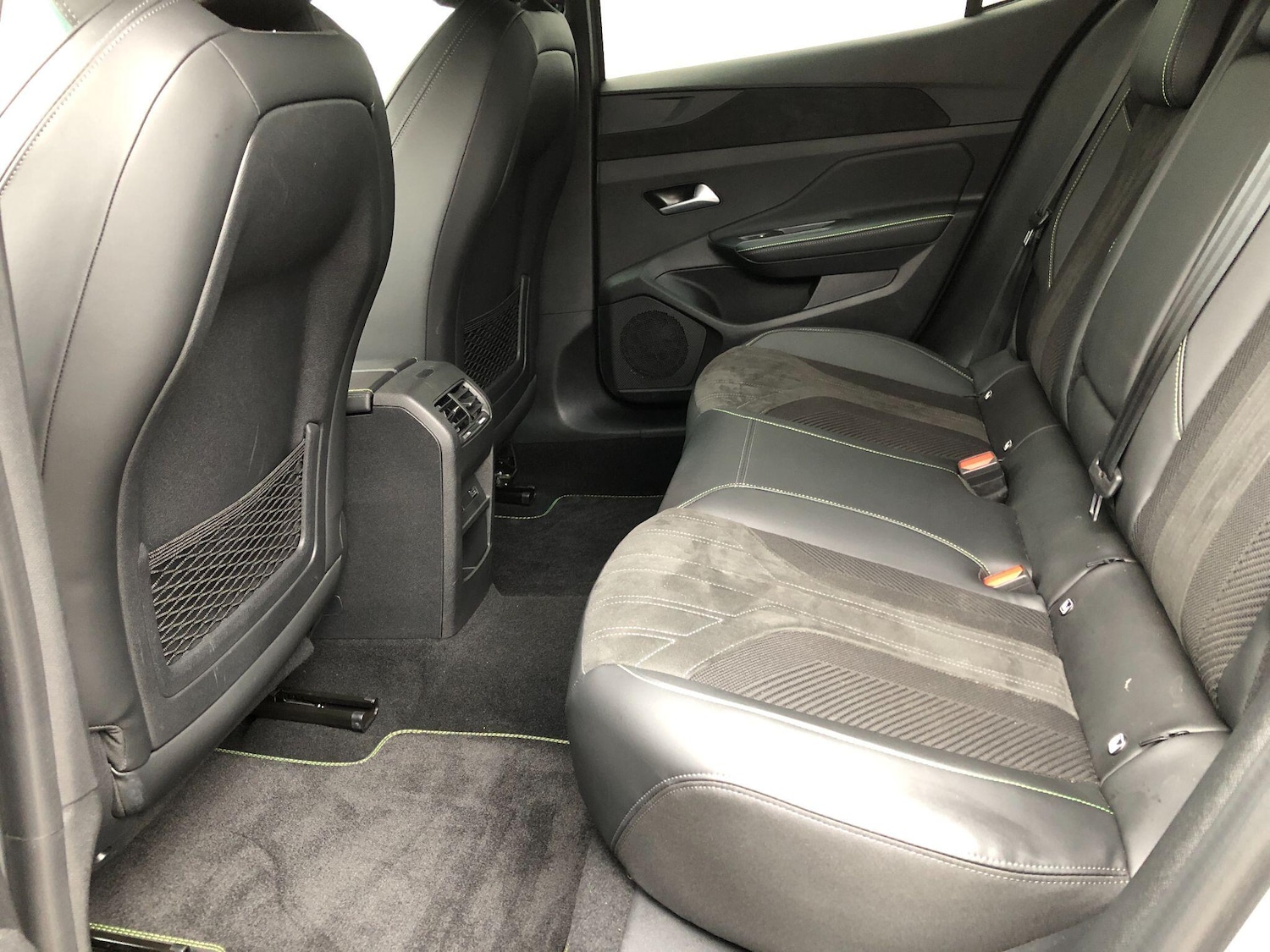 Used Peugeot 408 2024 for sale - 77412189: Photo 18