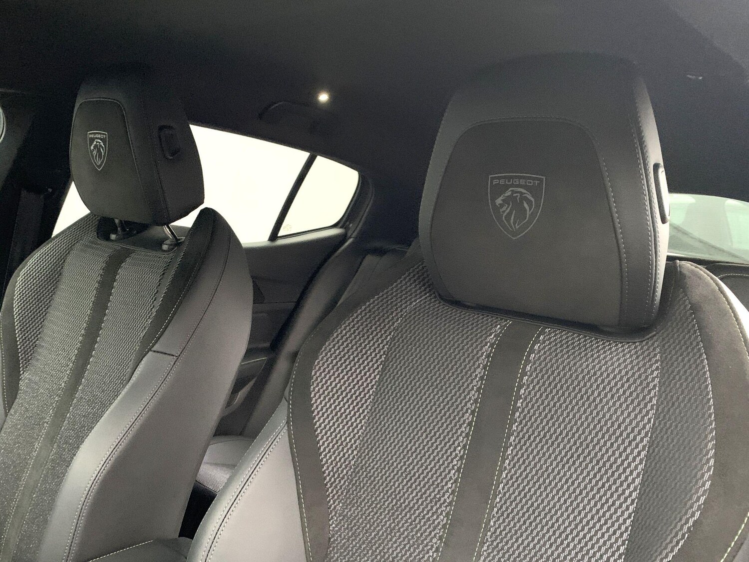 Used Peugeot 408 2025 for sale - 77574148: Photo 15