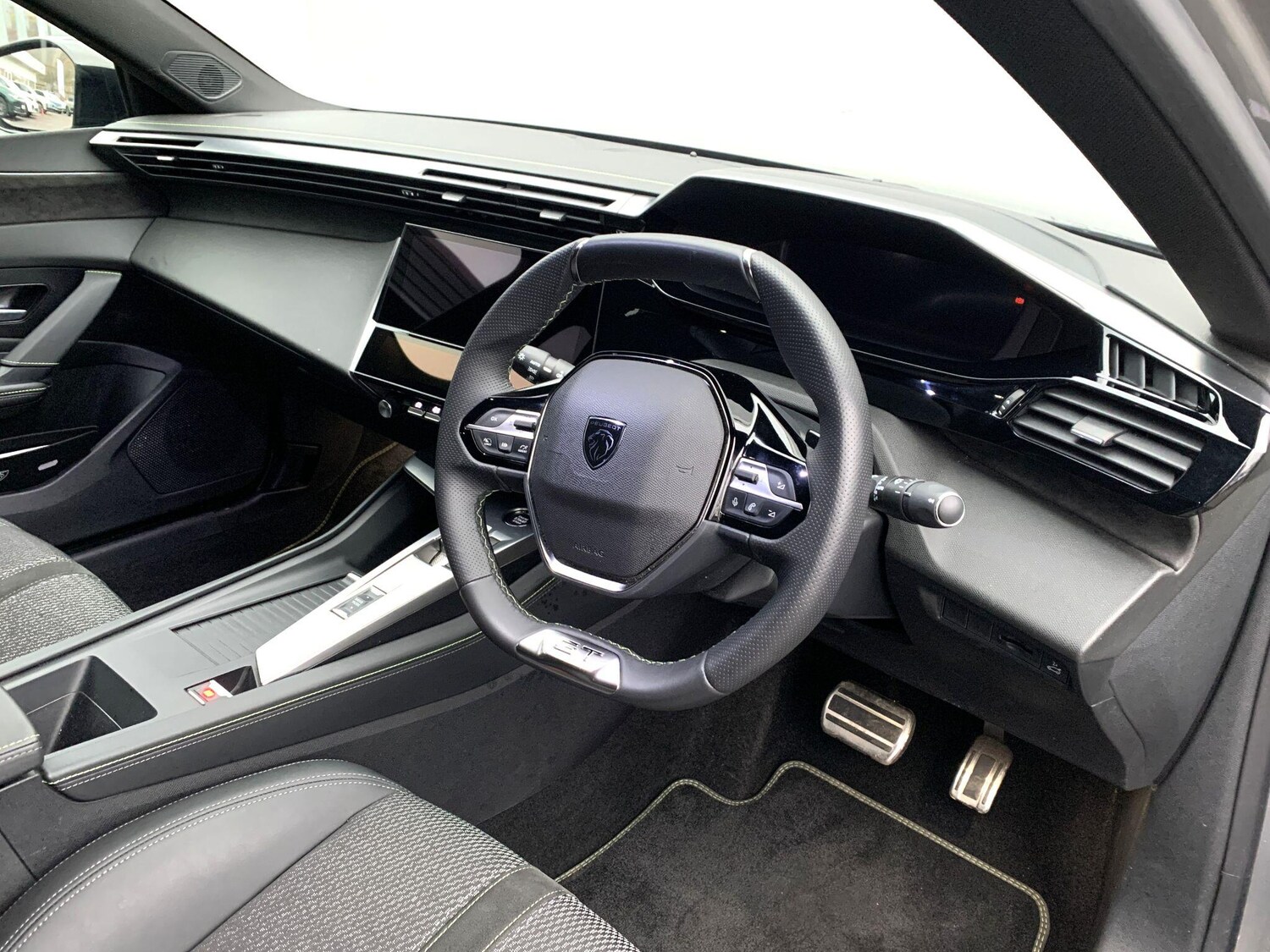 Used Peugeot 408 2025 for sale - 77574148: Photo 25