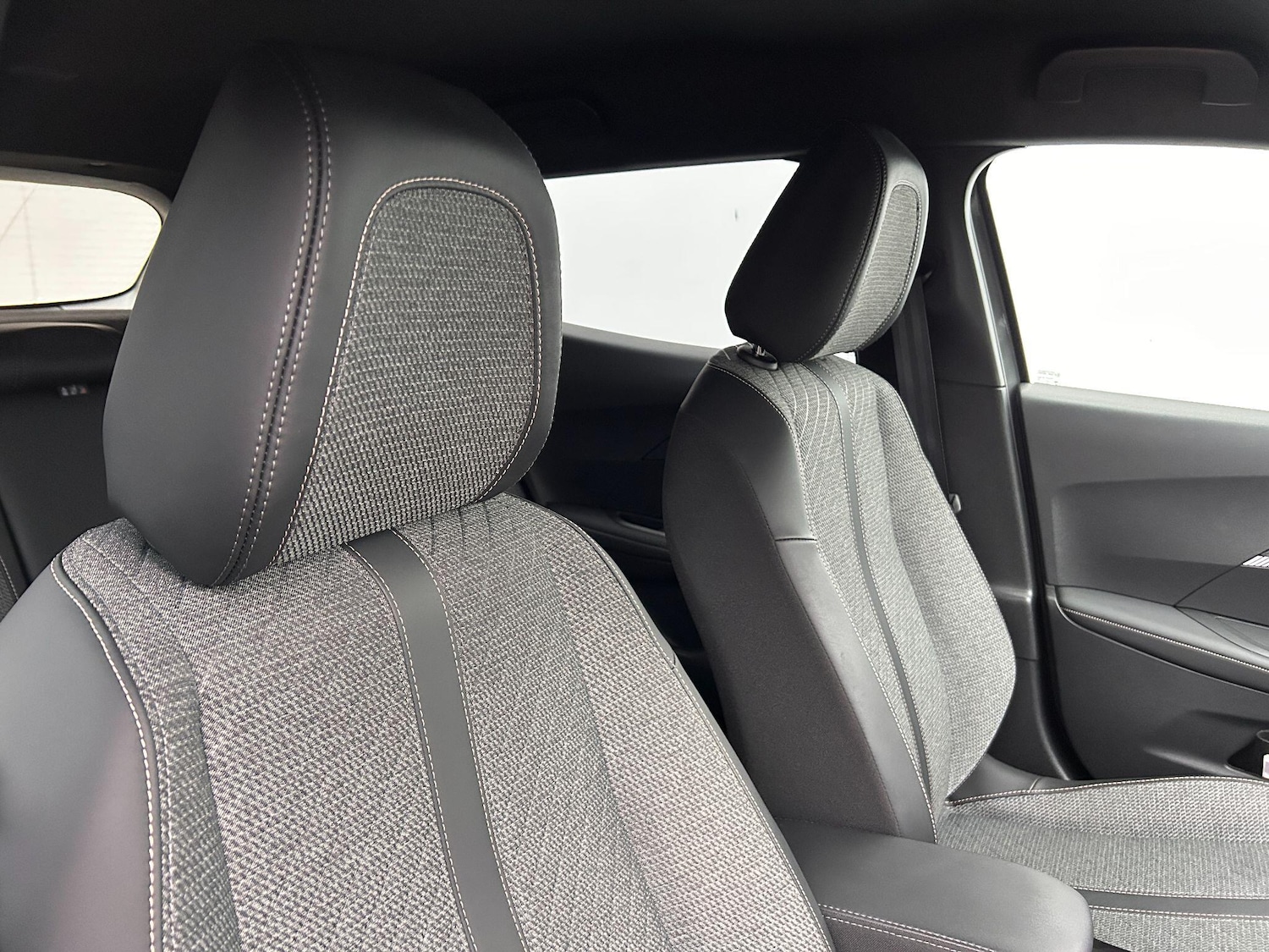 Used Peugeot 2008 2024 for sale - 77291269: Photo 24