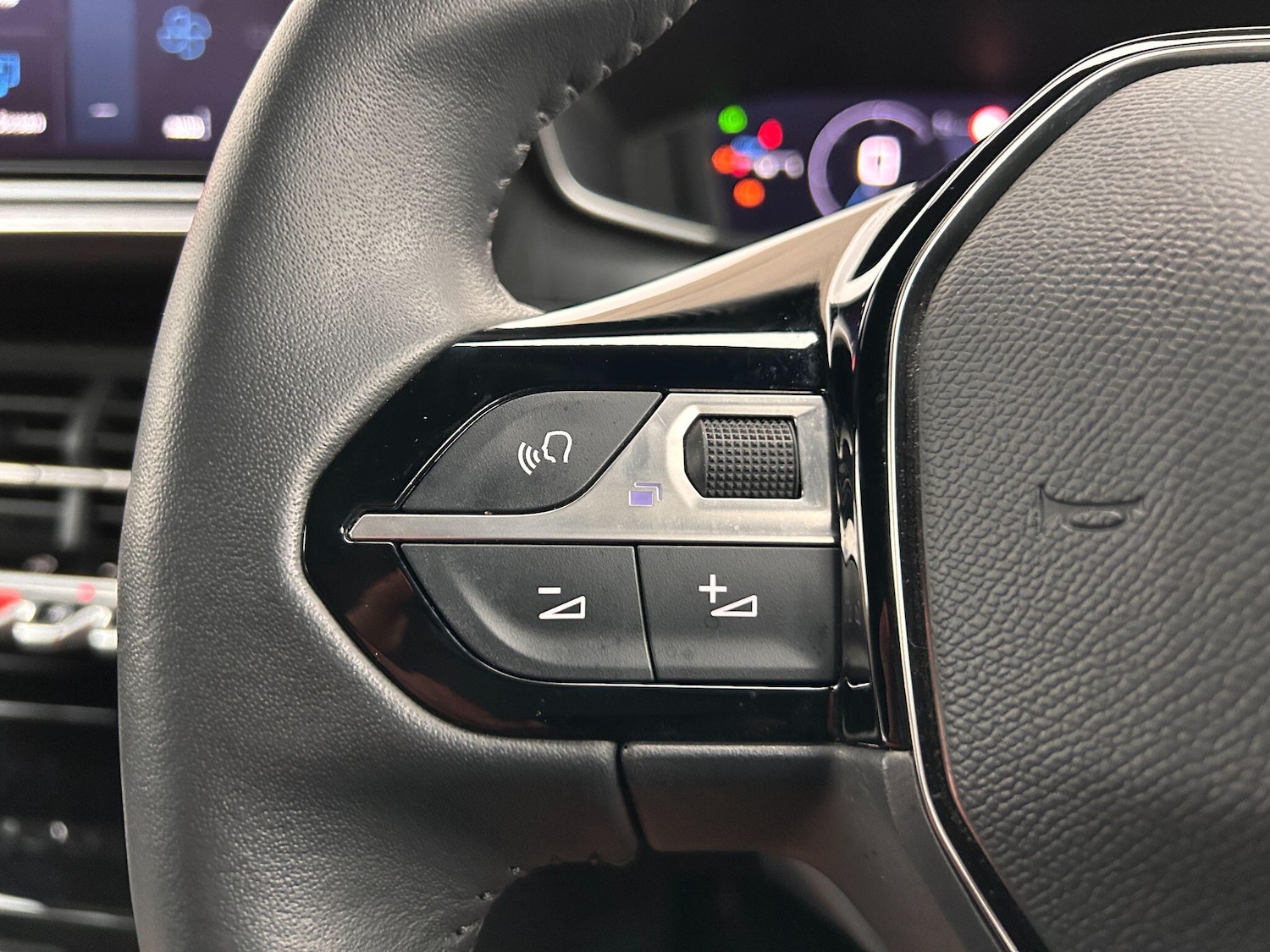 Used Peugeot 2008 2024 for sale - 77291269: Photo 38