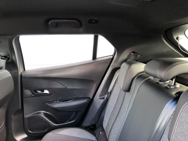 Used Peugeot 2008 2023 for sale - 75493563: Photo 27