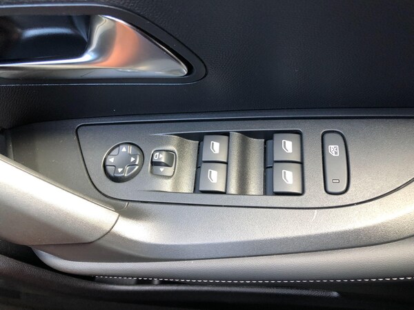Used Peugeot 2008 2023 for sale - 75493563: Photo 29