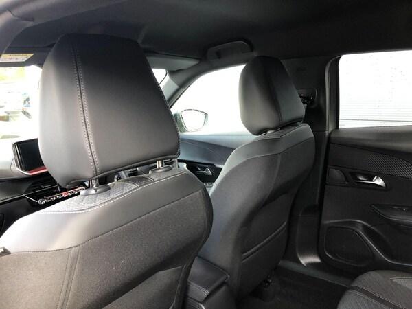 Used Peugeot 2008 2023 for sale - 75493563: Photo 42