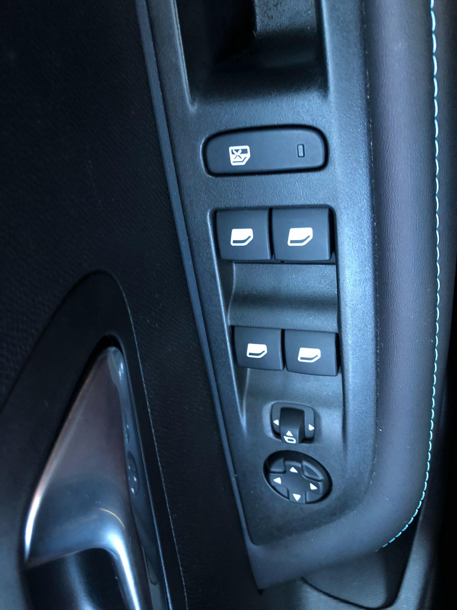 Used Peugeot 208 2021 for sale - 76671669: Photo 26