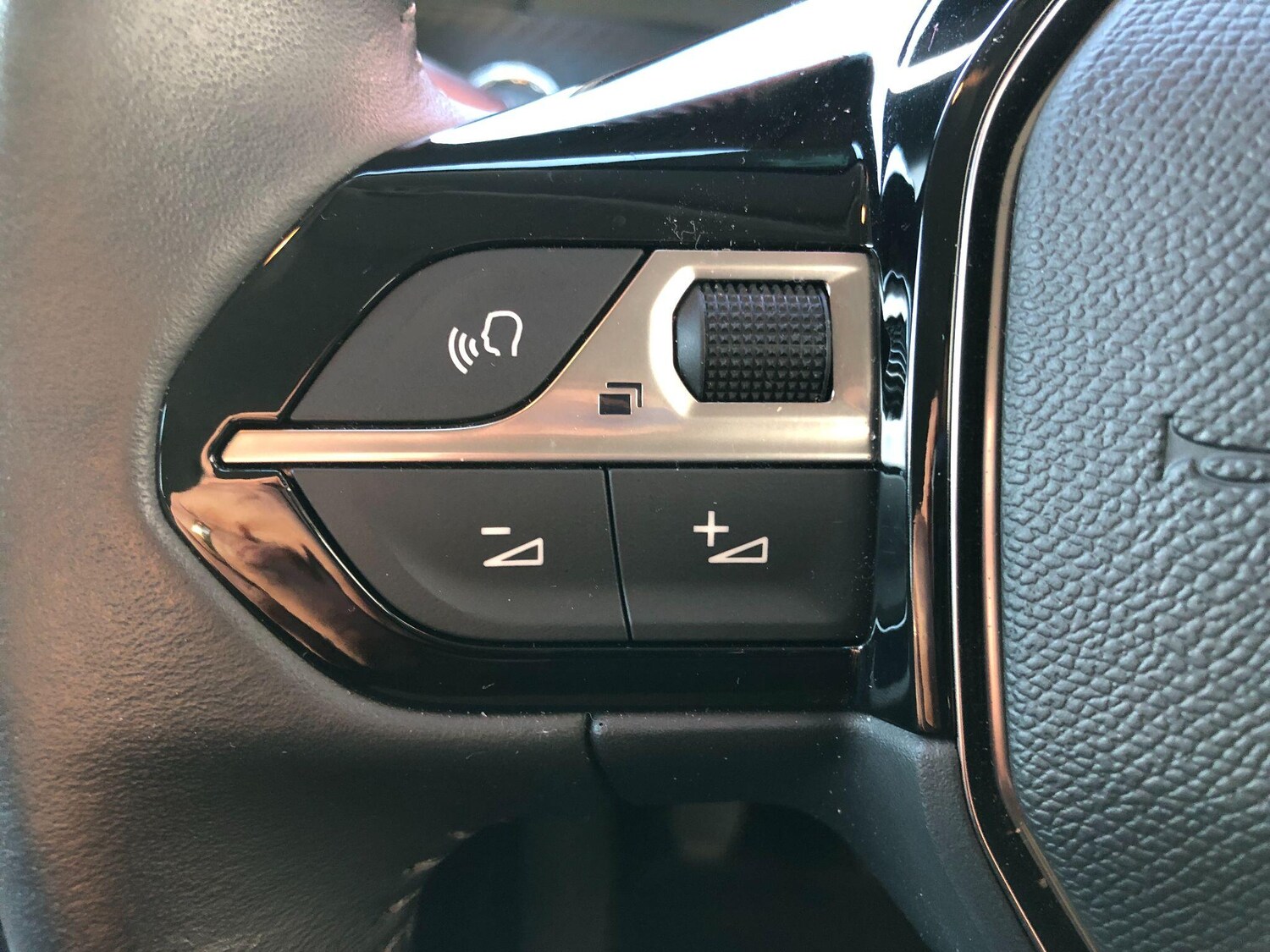 Used Peugeot 208 2021 for sale - 76671669: Photo 27