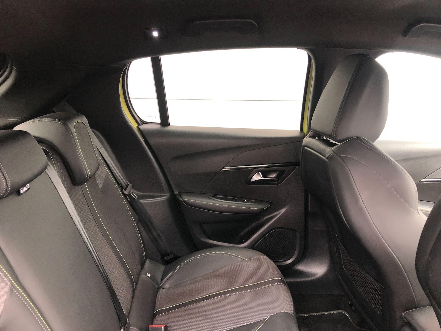 Used Peugeot E-208 2024 for sale - 76043257: Photo 29
