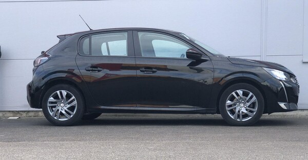Used Peugeot 208 2022 for sale - 75552720: Photo 9