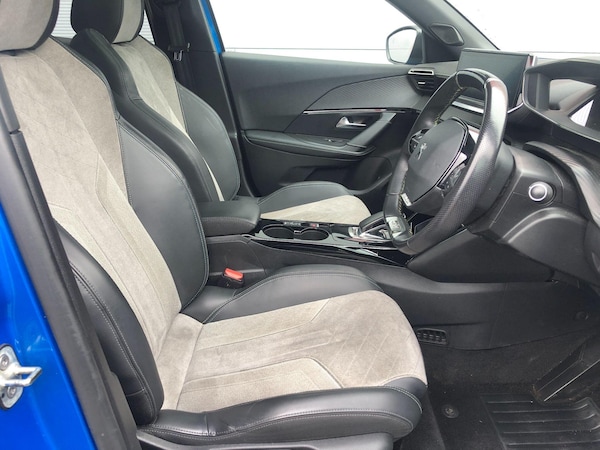 Used Peugeot E-2008 2021 for sale - 76059831: Photo 34