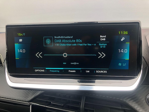 Used Peugeot E-2008 2021 for sale - 76059831: Photo 44