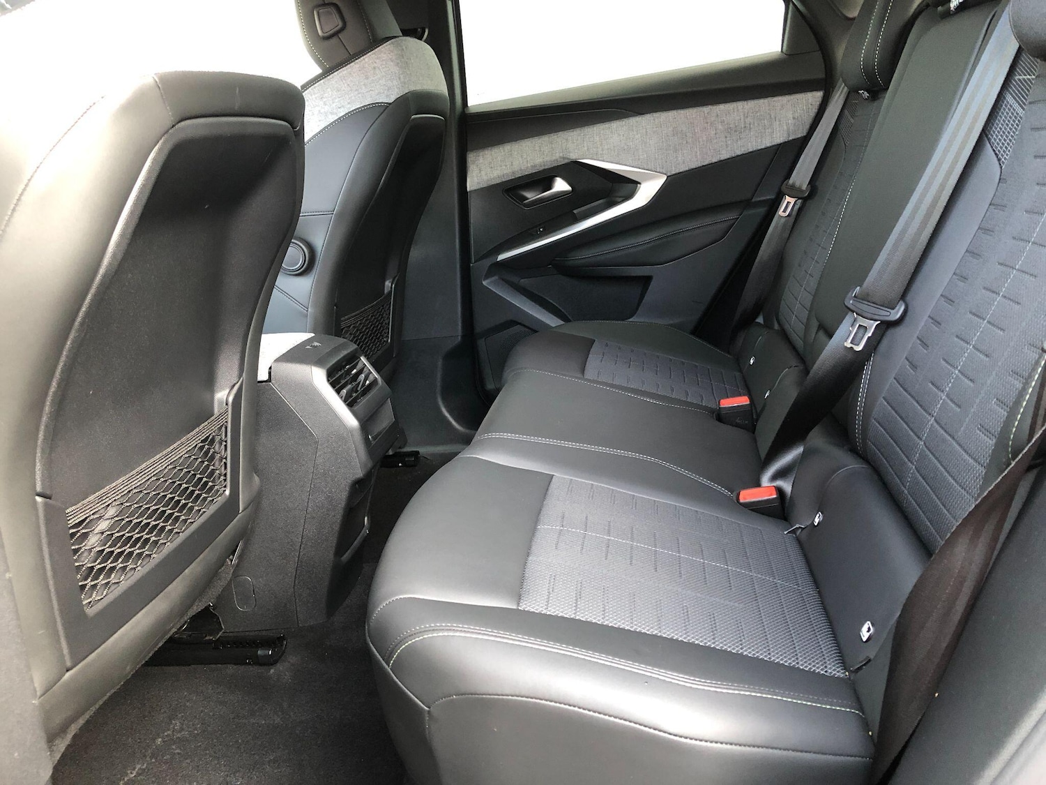 Used Peugeot E-3008 for sale - 76991384: Photo 19