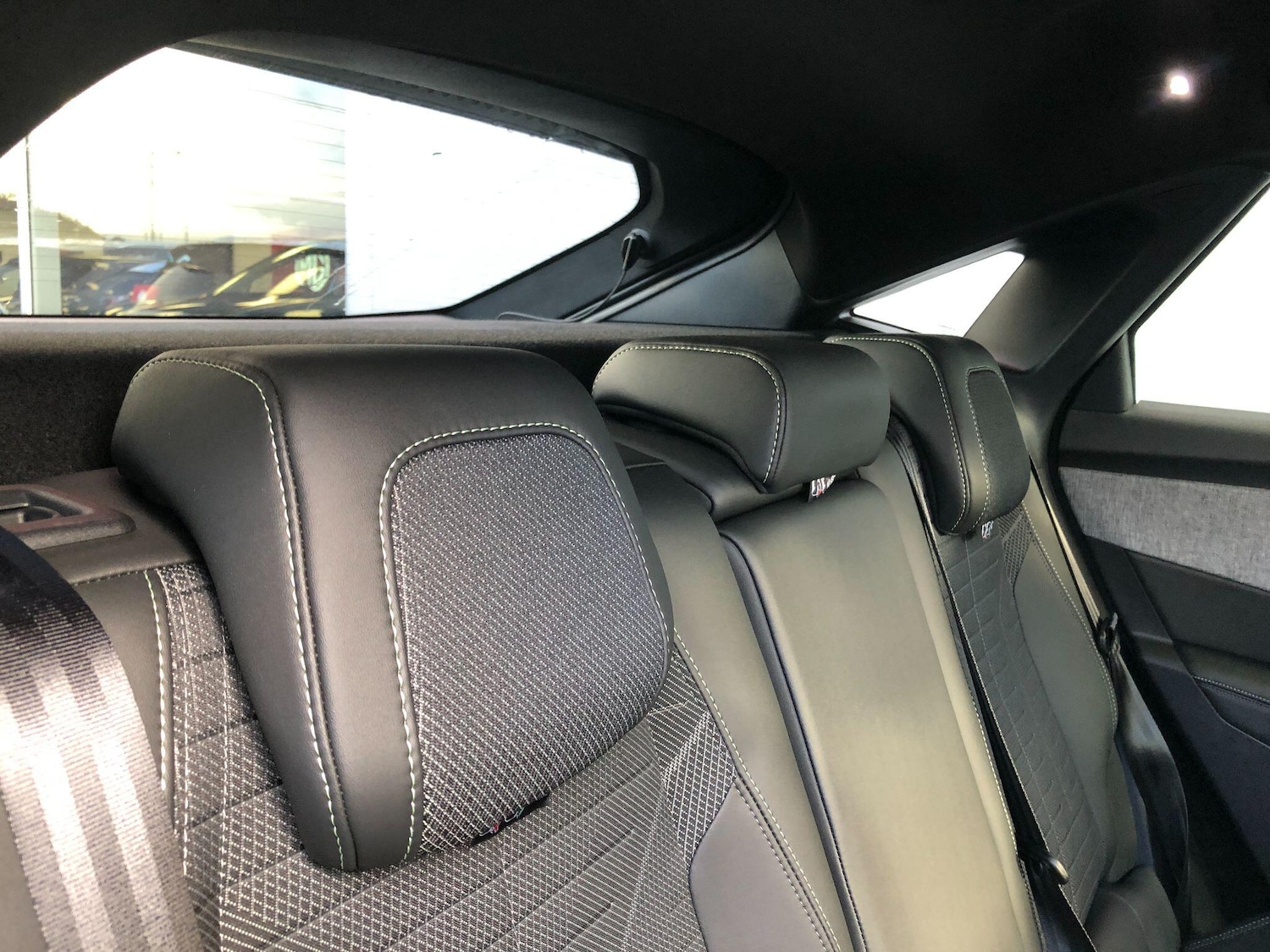 Used Peugeot E-3008 for sale - 76991384: Photo 25