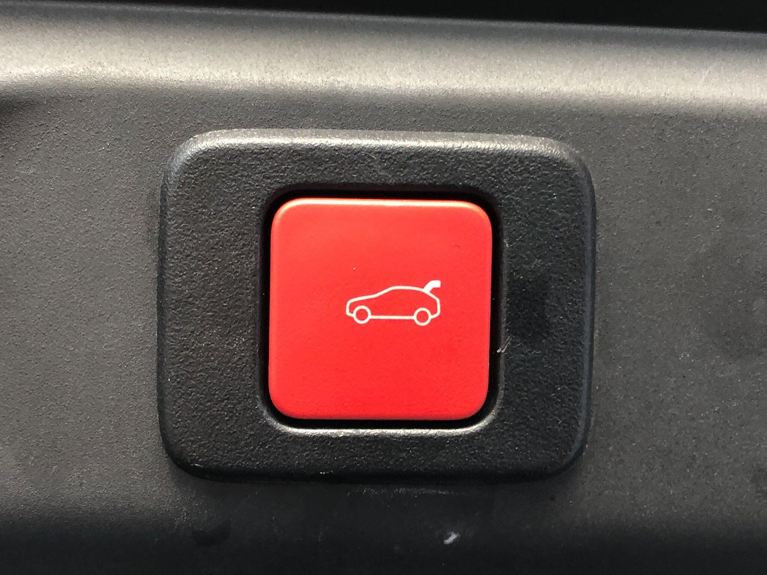 Used Peugeot E-3008 for sale - 76991384: Photo 26