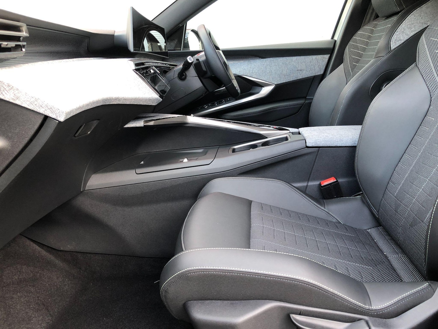 Used Peugeot E-3008 for sale - 76991384: Photo 45