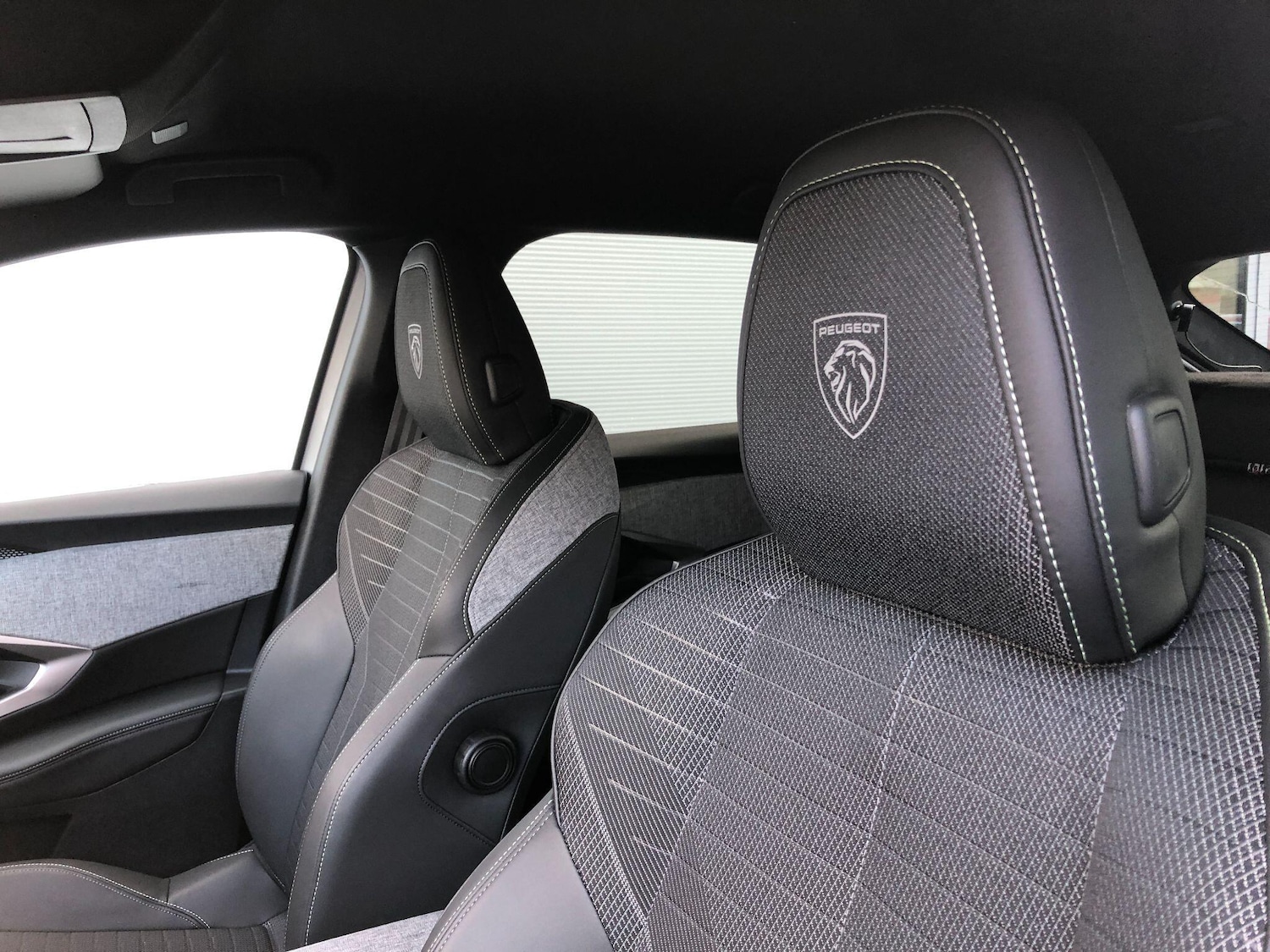 Used Peugeot E-3008 for sale - 76991384: Photo 49