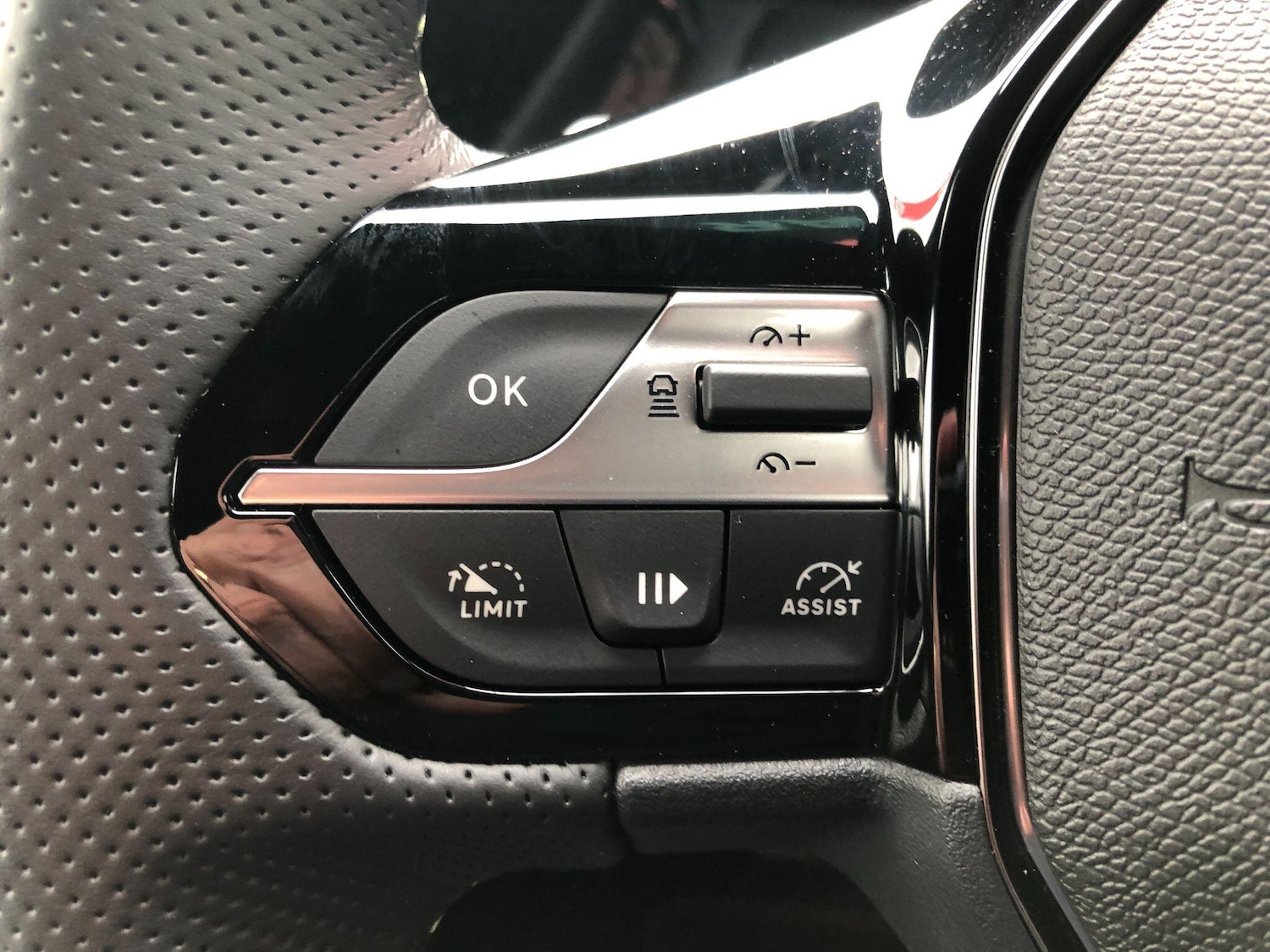 Used Peugeot 308 SW 2025 for sale - 77410982: Photo 25